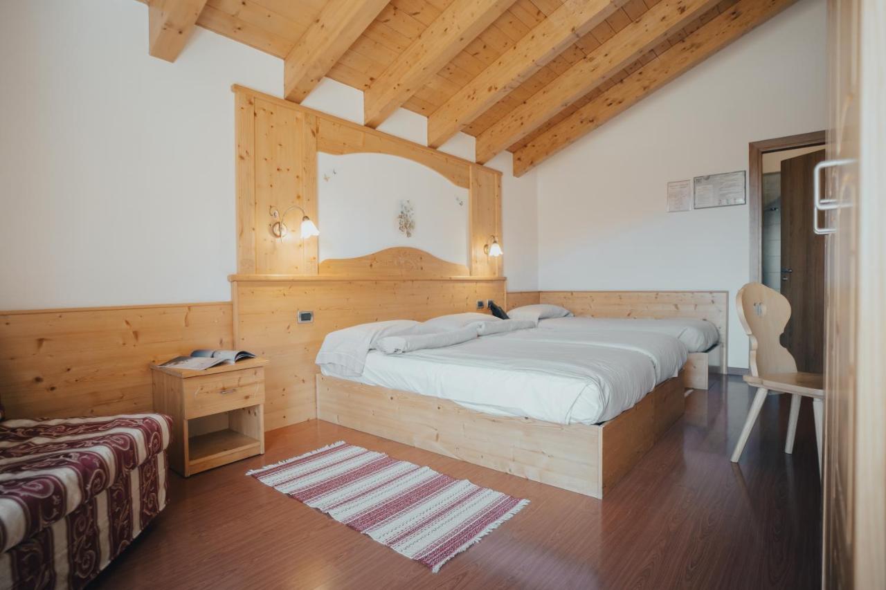 Hotel Bezzi Passo del Tonale Esterno foto