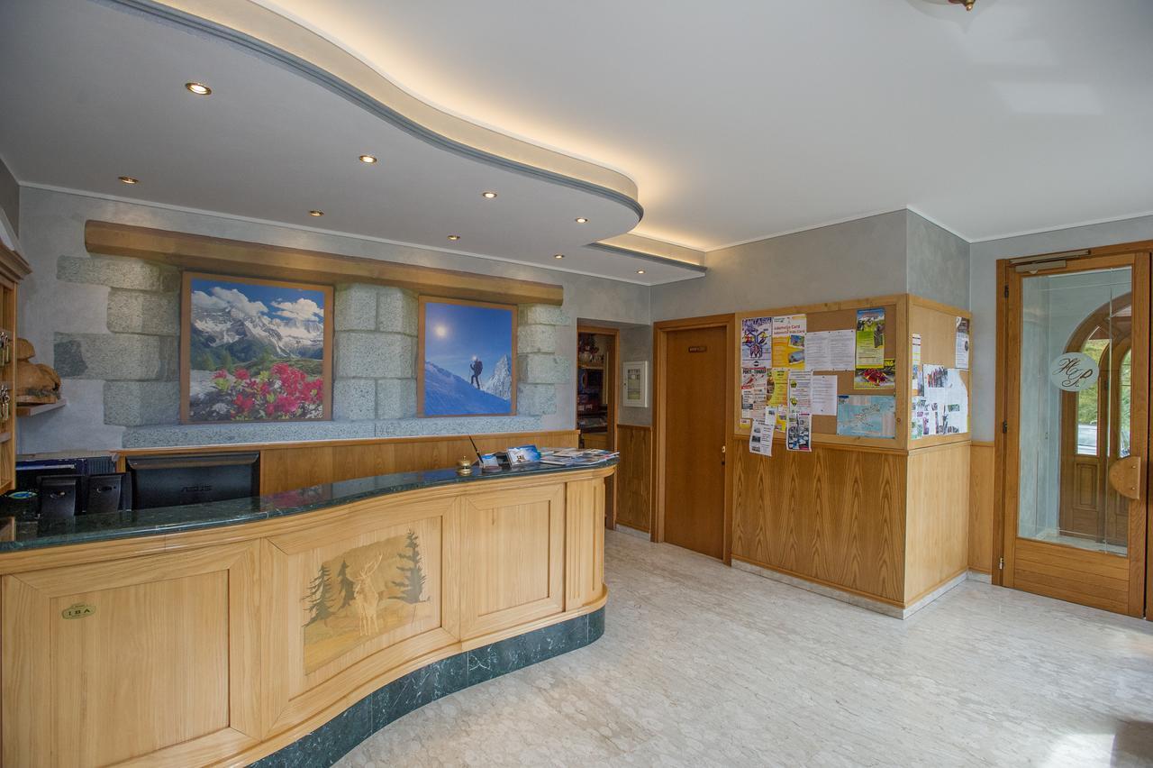 Hotel Bezzi Passo del Tonale Esterno foto